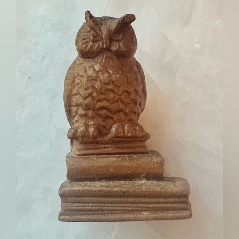 Oleksander Derkachenko Signed Boxwood Netsuke Owl 1994 Carving